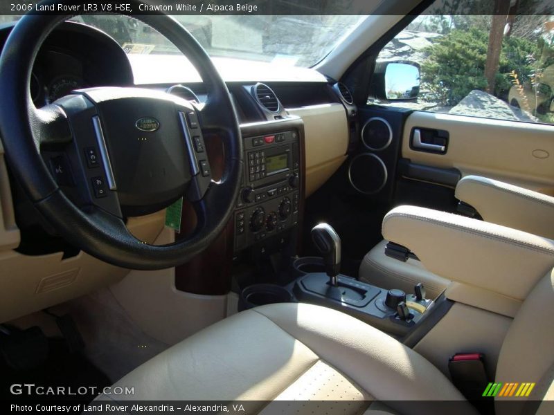 Chawton White / Alpaca Beige 2006 Land Rover LR3 V8 HSE