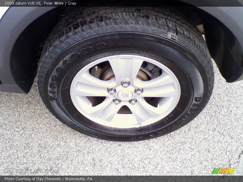 Polar White / Gray 2009 Saturn VUE XE