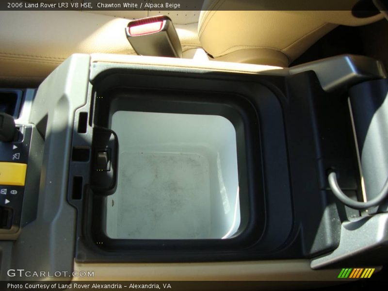 Chawton White / Alpaca Beige 2006 Land Rover LR3 V8 HSE