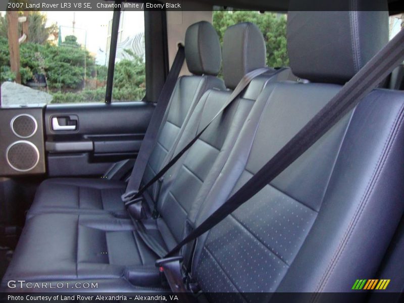 Chawton White / Ebony Black 2007 Land Rover LR3 V8 SE