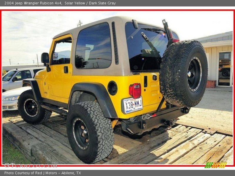 Solar Yellow / Dark Slate Gray 2004 Jeep Wrangler Rubicon 4x4