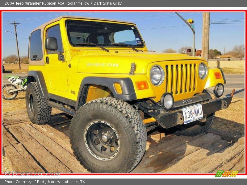 Solar Yellow / Dark Slate Gray 2004 Jeep Wrangler Rubicon 4x4