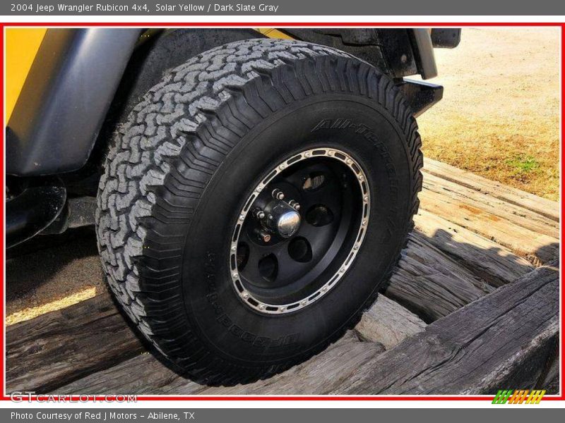 Solar Yellow / Dark Slate Gray 2004 Jeep Wrangler Rubicon 4x4