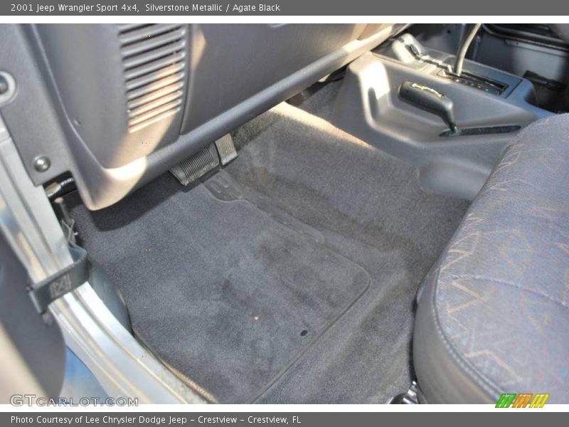 Silverstone Metallic / Agate Black 2001 Jeep Wrangler Sport 4x4