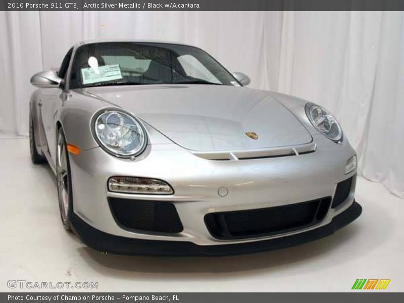 Arctic Silver Metallic / Black w/Alcantara 2010 Porsche 911 GT3