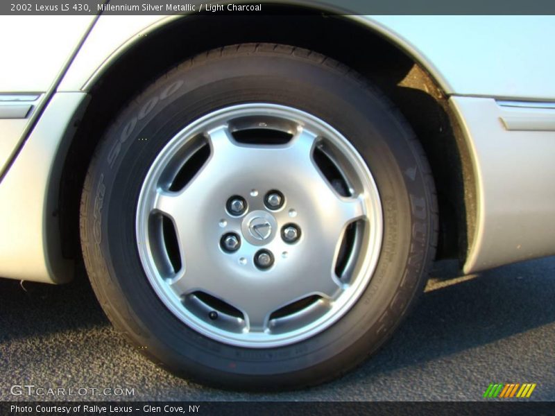 Millennium Silver Metallic / Light Charcoal 2002 Lexus LS 430