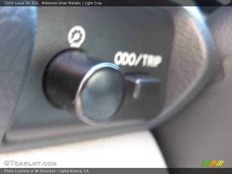 Millenium Silver Metallic / Light Gray 2006 Lexus RX 330