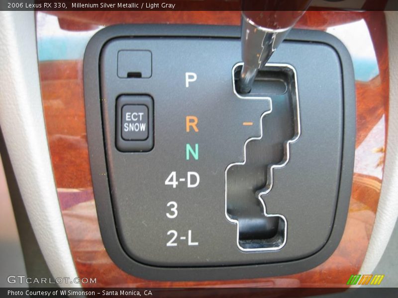 Millenium Silver Metallic / Light Gray 2006 Lexus RX 330