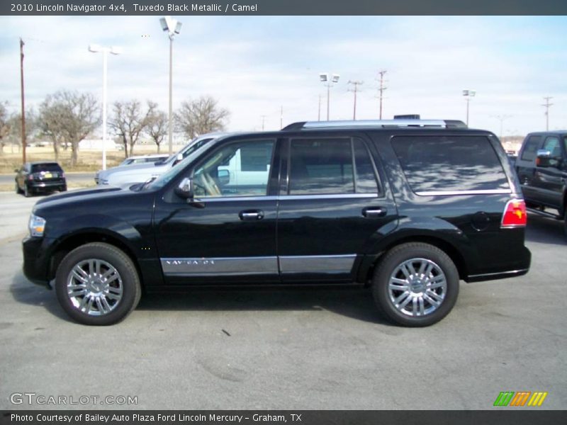 Tuxedo Black Metallic / Camel 2010 Lincoln Navigator 4x4