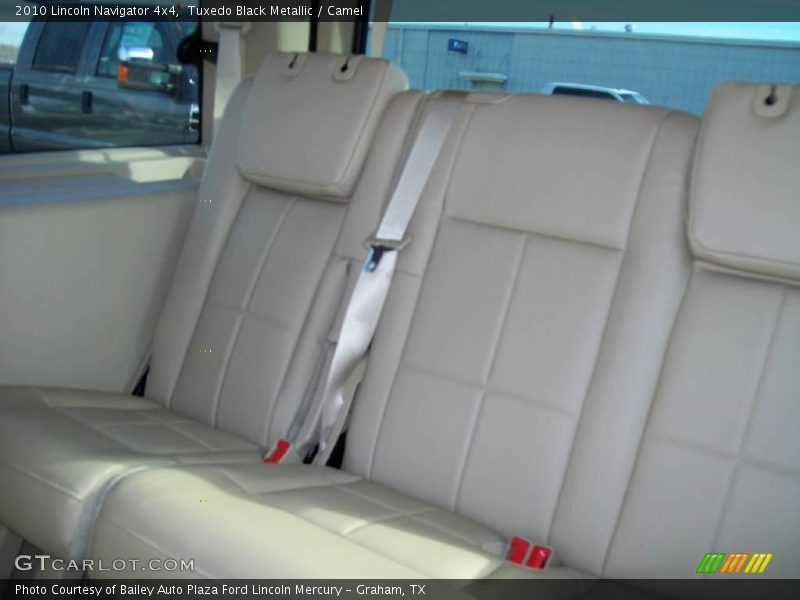 Tuxedo Black Metallic / Camel 2010 Lincoln Navigator 4x4
