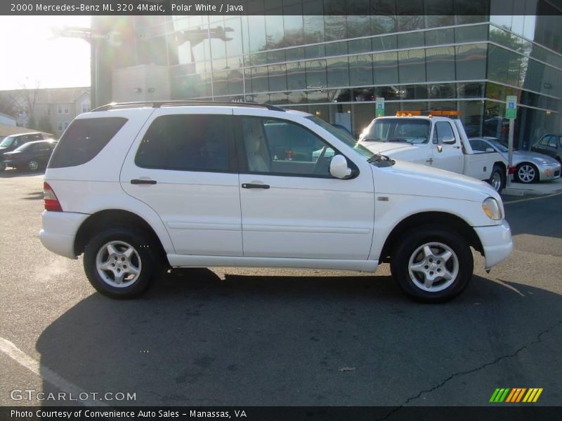 Polar White / Java 2000 Mercedes-Benz ML 320 4Matic