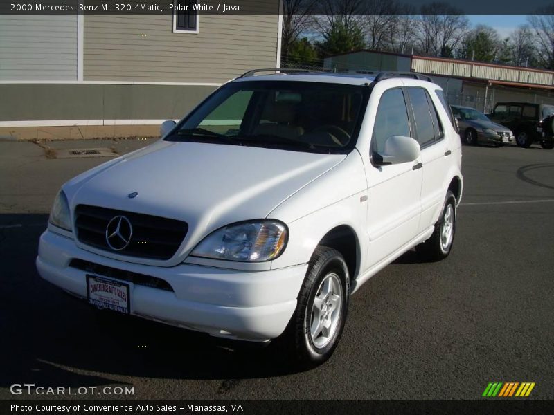 Polar White / Java 2000 Mercedes-Benz ML 320 4Matic