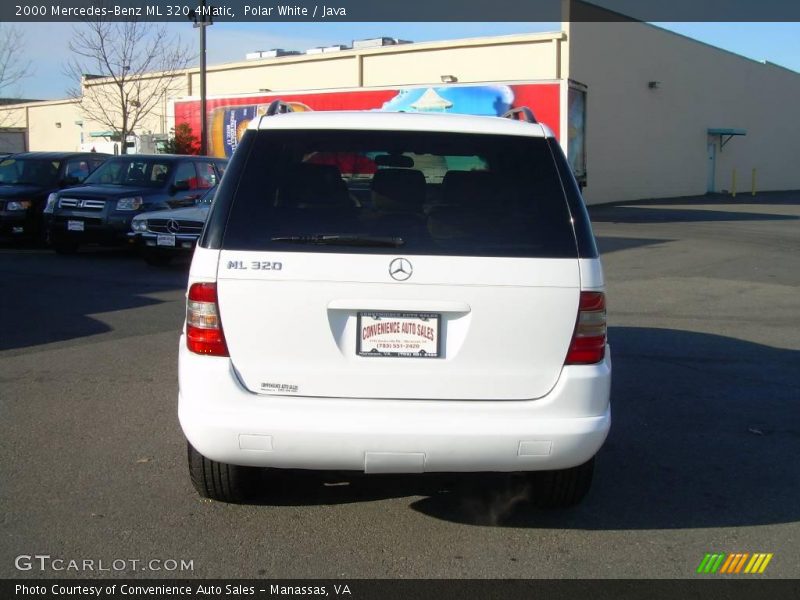 Polar White / Java 2000 Mercedes-Benz ML 320 4Matic