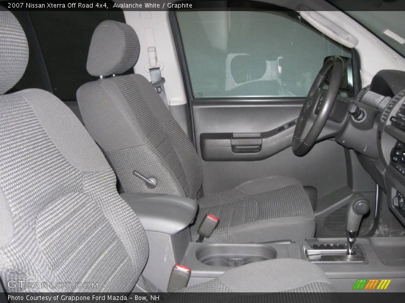 Avalanche White / Graphite 2007 Nissan Xterra Off Road 4x4