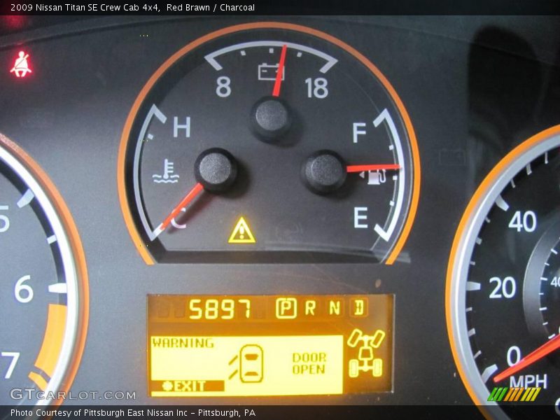 Red Brawn / Charcoal 2009 Nissan Titan SE Crew Cab 4x4