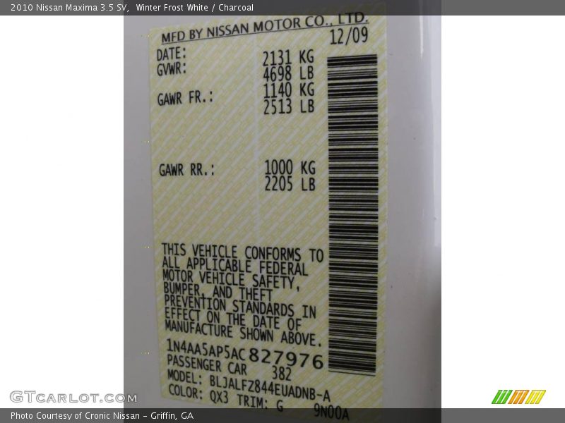 Winter Frost White / Charcoal 2010 Nissan Maxima 3.5 SV
