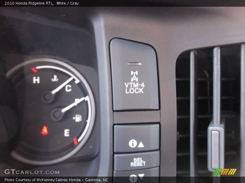 White / Gray 2010 Honda Ridgeline RTL