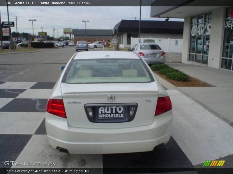 White Diamond Pearl / Camel 2005 Acura TL 3.2