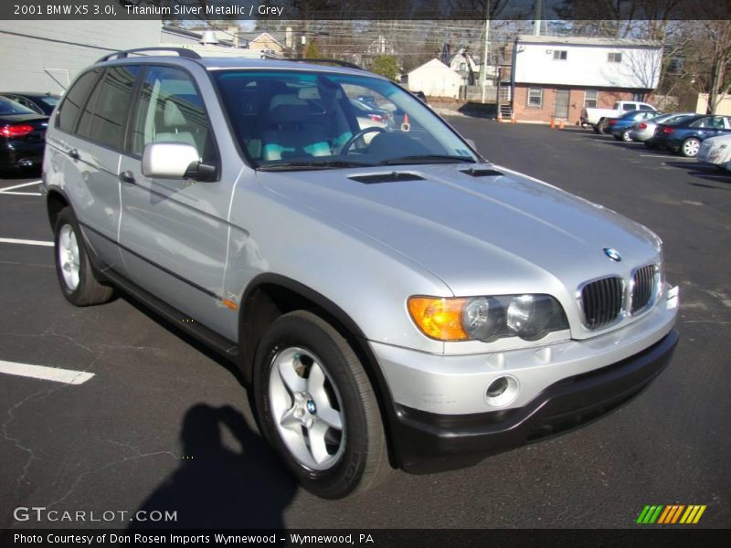 Titanium Silver Metallic / Grey 2001 BMW X5 3.0i