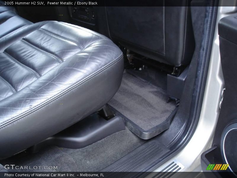 Pewter Metallic / Ebony Black 2005 Hummer H2 SUV