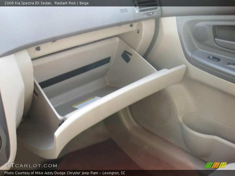 Radiant Red / Beige 2006 Kia Spectra EX Sedan
