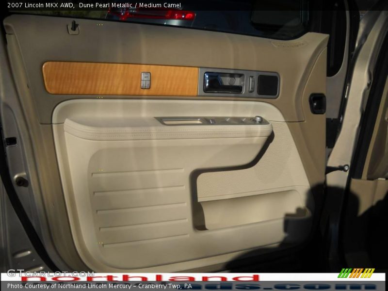 Dune Pearl Metallic / Medium Camel 2007 Lincoln MKX AWD