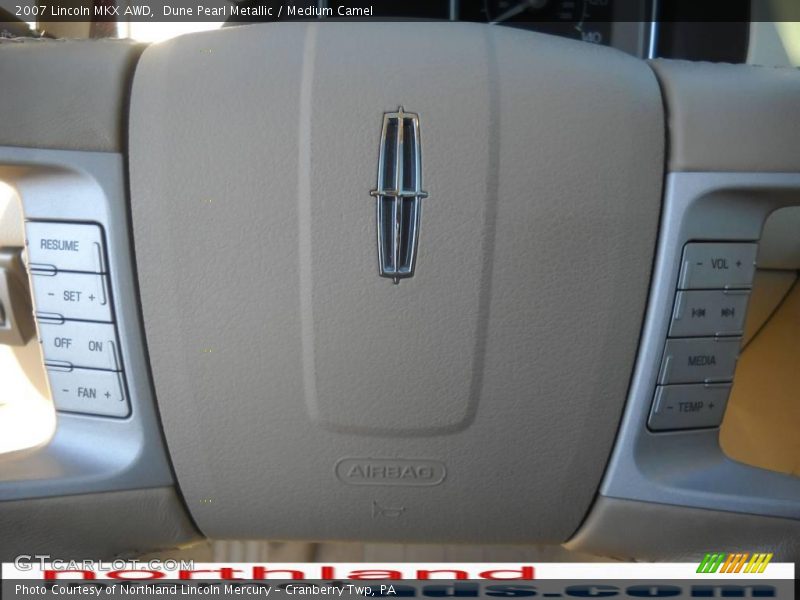 Dune Pearl Metallic / Medium Camel 2007 Lincoln MKX AWD