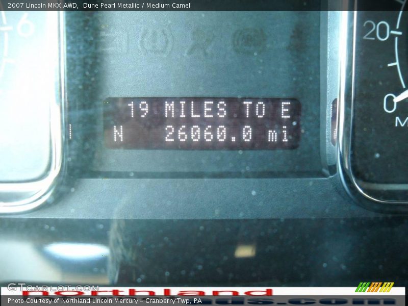 Dune Pearl Metallic / Medium Camel 2007 Lincoln MKX AWD