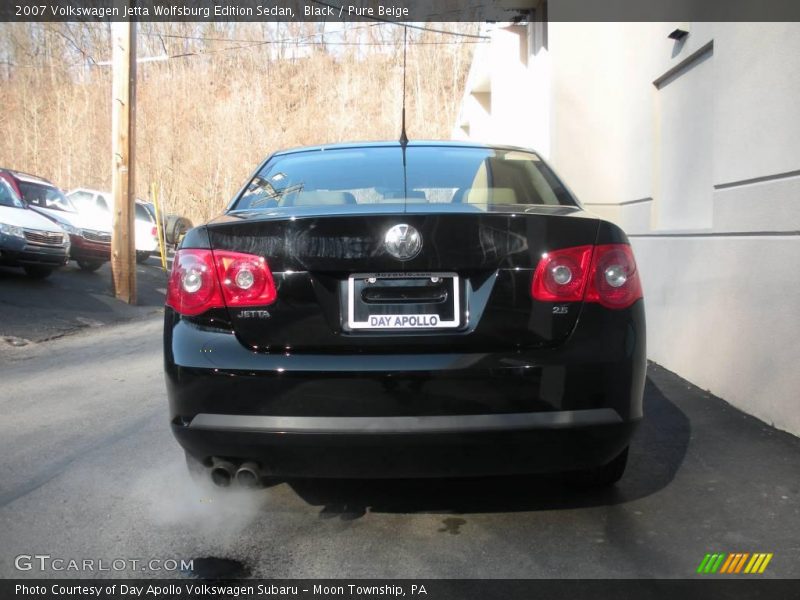 Black / Pure Beige 2007 Volkswagen Jetta Wolfsburg Edition Sedan
