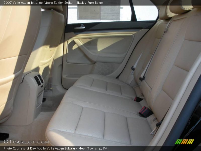 Black / Pure Beige 2007 Volkswagen Jetta Wolfsburg Edition Sedan