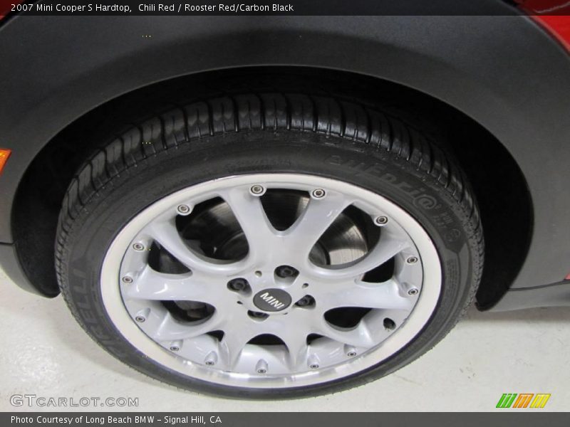 Chili Red / Rooster Red/Carbon Black 2007 Mini Cooper S Hardtop