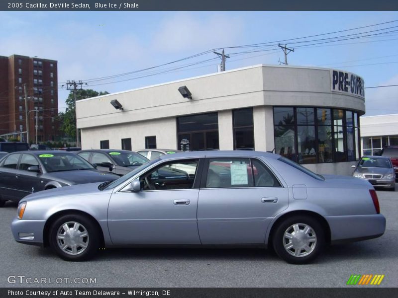Blue Ice / Shale 2005 Cadillac DeVille Sedan
