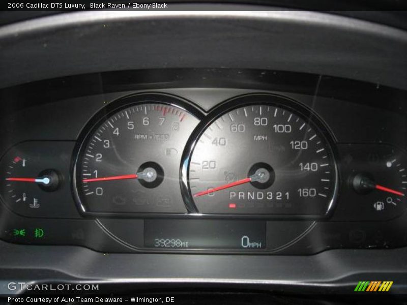 Black Raven / Ebony Black 2006 Cadillac DTS Luxury