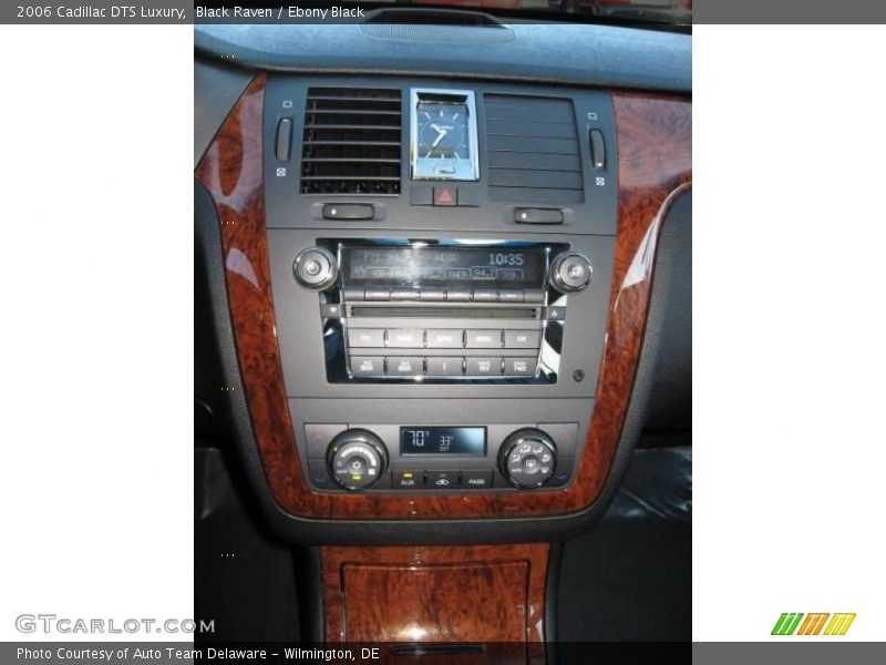 Black Raven / Ebony Black 2006 Cadillac DTS Luxury
