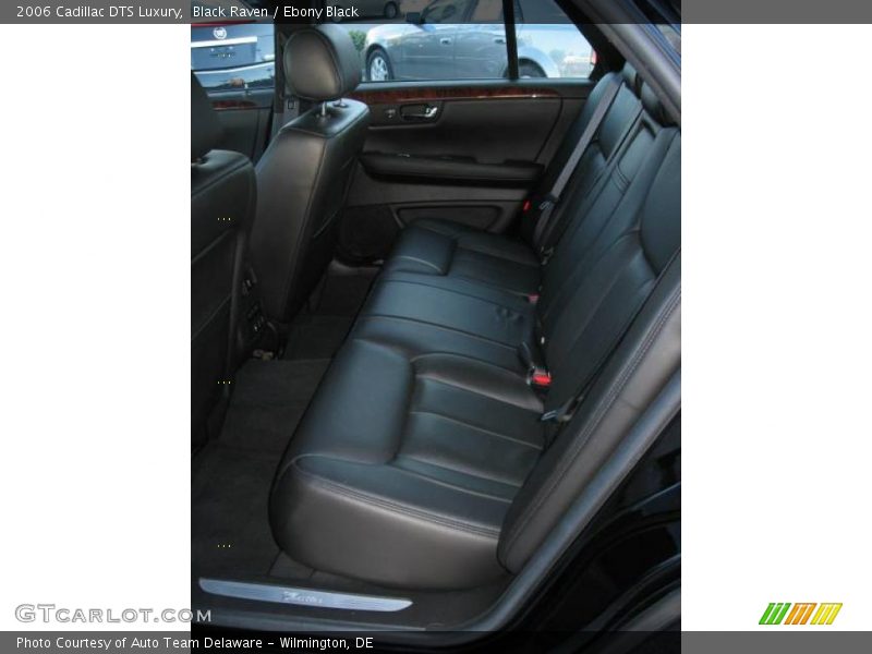 Black Raven / Ebony Black 2006 Cadillac DTS Luxury