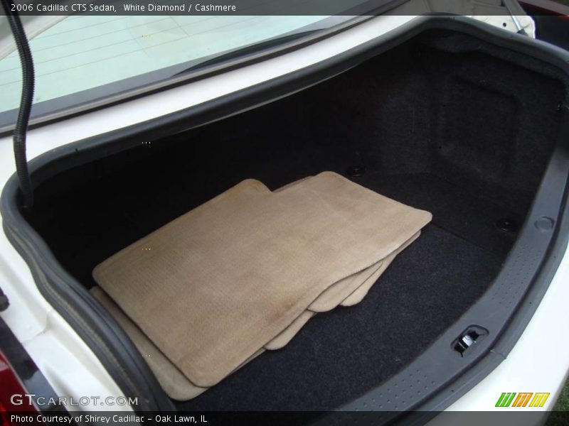 White Diamond / Cashmere 2006 Cadillac CTS Sedan