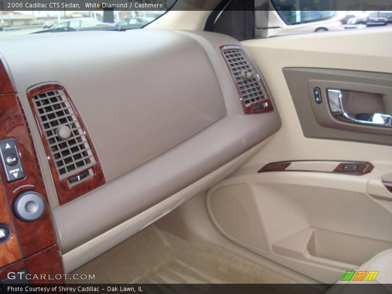 White Diamond / Cashmere 2006 Cadillac CTS Sedan