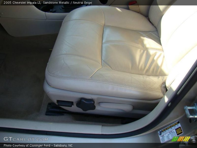Sandstone Metallic / Neutral Beige 2005 Chevrolet Impala LS