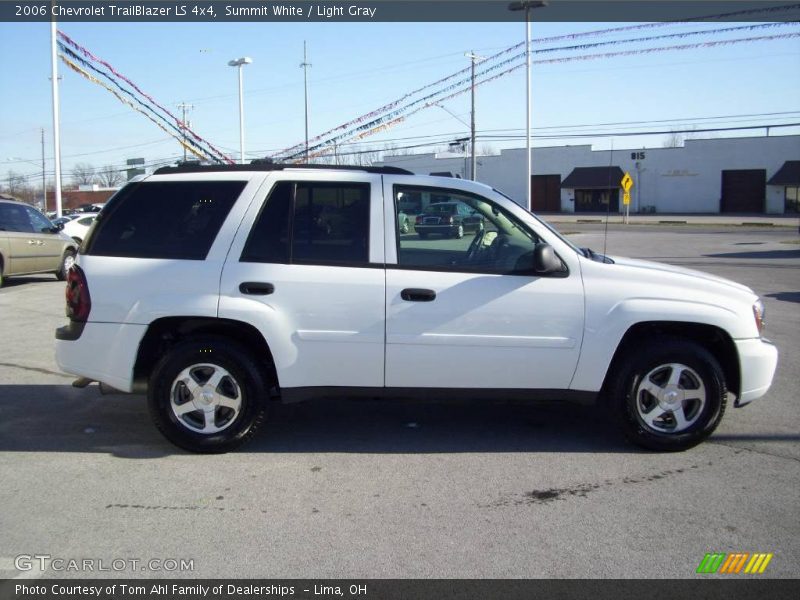 Summit White / Light Gray 2006 Chevrolet TrailBlazer LS 4x4