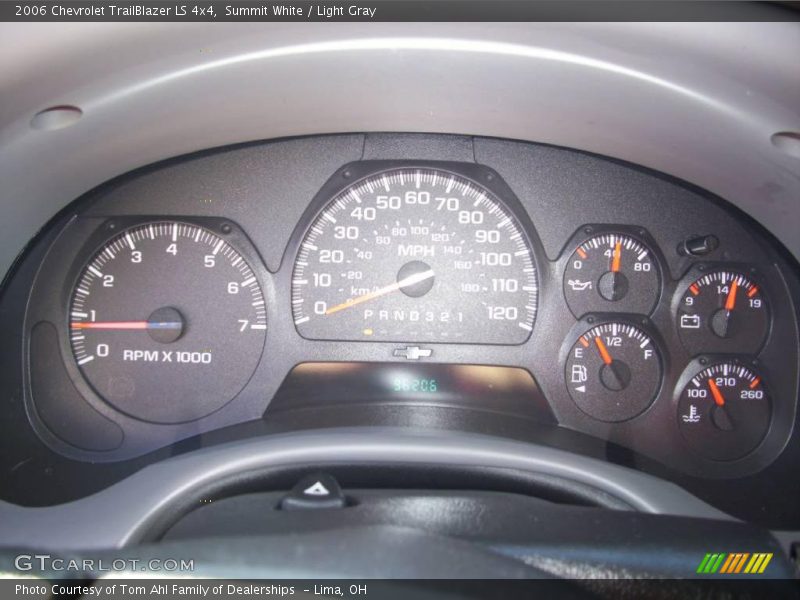 Summit White / Light Gray 2006 Chevrolet TrailBlazer LS 4x4