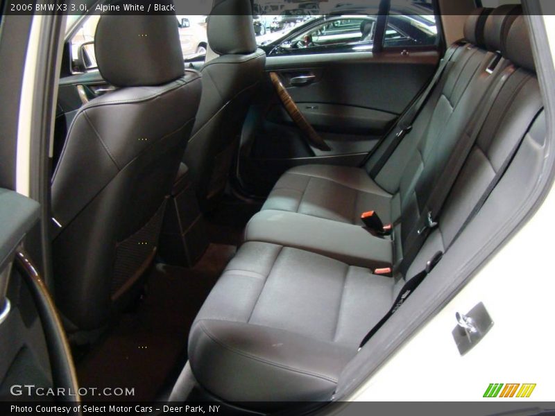 Alpine White / Black 2006 BMW X3 3.0i