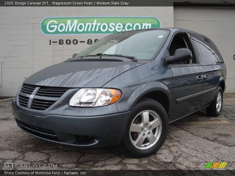 Magnesium Green Pearl / Medium Slate Gray 2005 Dodge Caravan SXT
