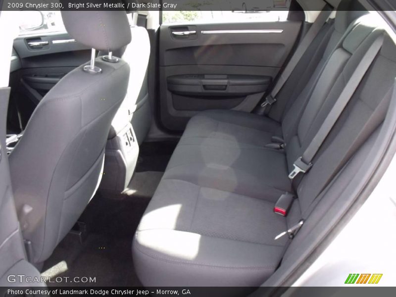 Bright Silver Metallic / Dark Slate Gray 2009 Chrysler 300