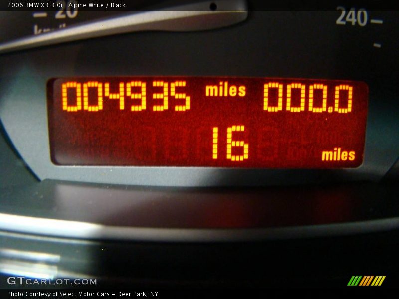 Alpine White / Black 2006 BMW X3 3.0i