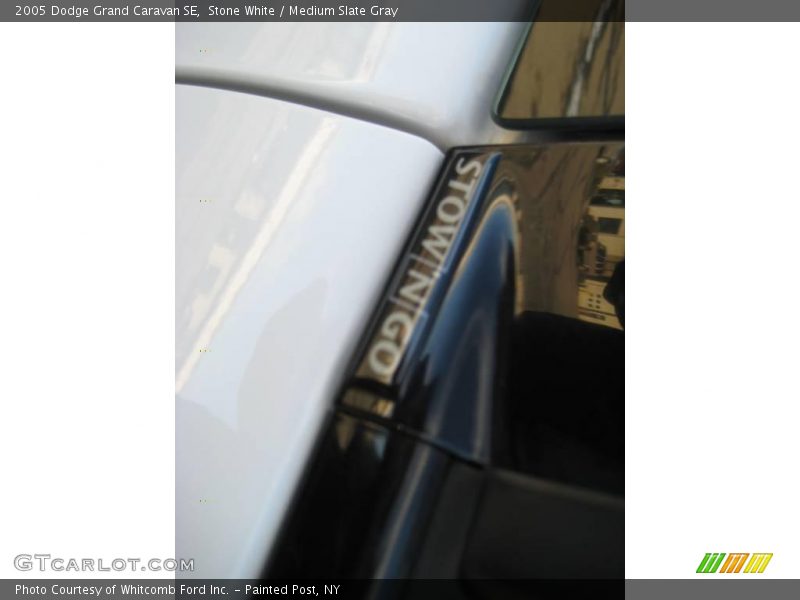 Stone White / Medium Slate Gray 2005 Dodge Grand Caravan SE