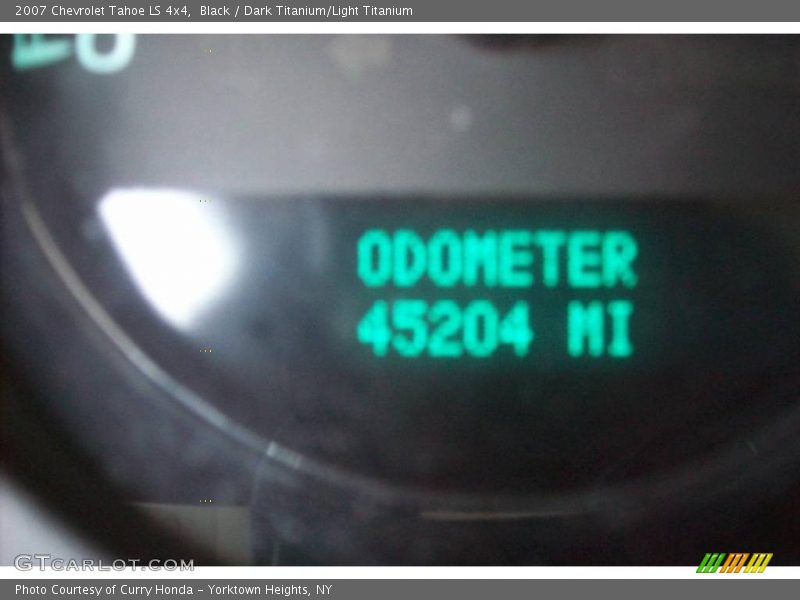 Black / Dark Titanium/Light Titanium 2007 Chevrolet Tahoe LS 4x4