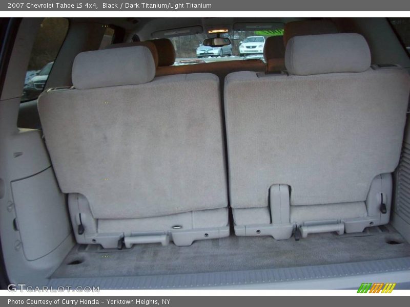 Black / Dark Titanium/Light Titanium 2007 Chevrolet Tahoe LS 4x4