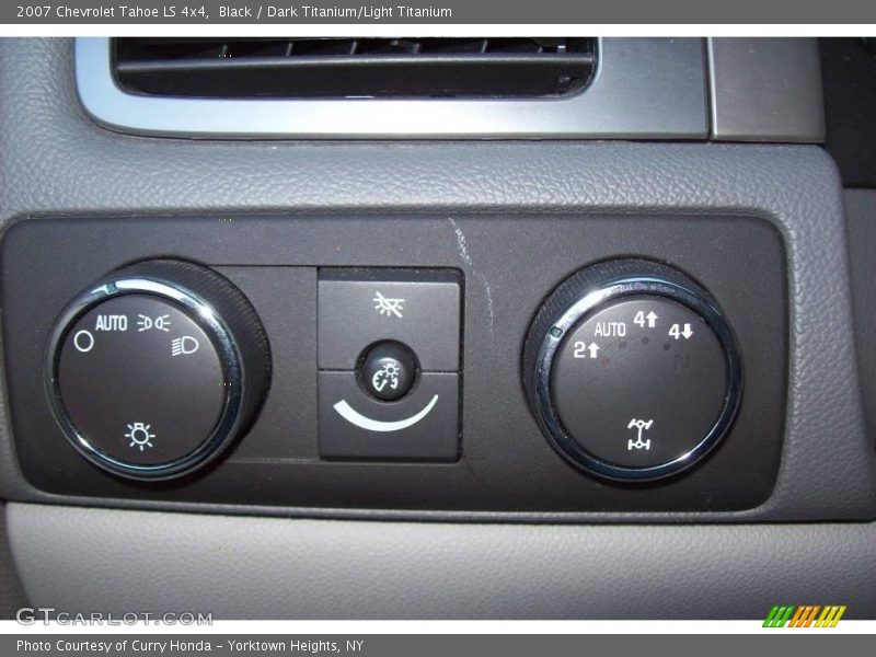 Black / Dark Titanium/Light Titanium 2007 Chevrolet Tahoe LS 4x4