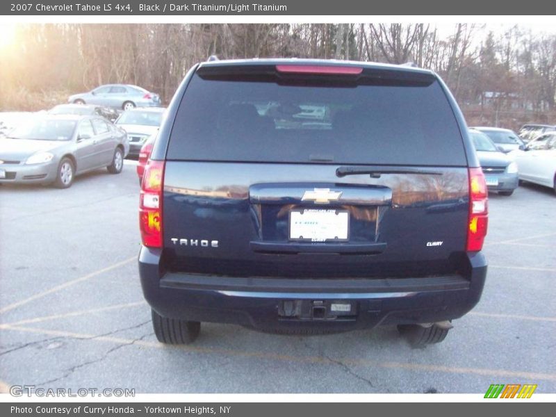 Black / Dark Titanium/Light Titanium 2007 Chevrolet Tahoe LS 4x4