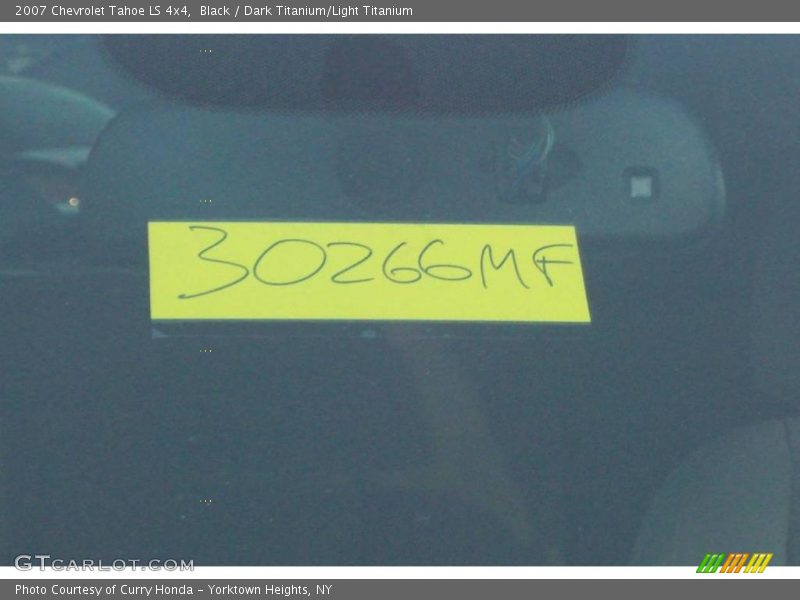 Black / Dark Titanium/Light Titanium 2007 Chevrolet Tahoe LS 4x4